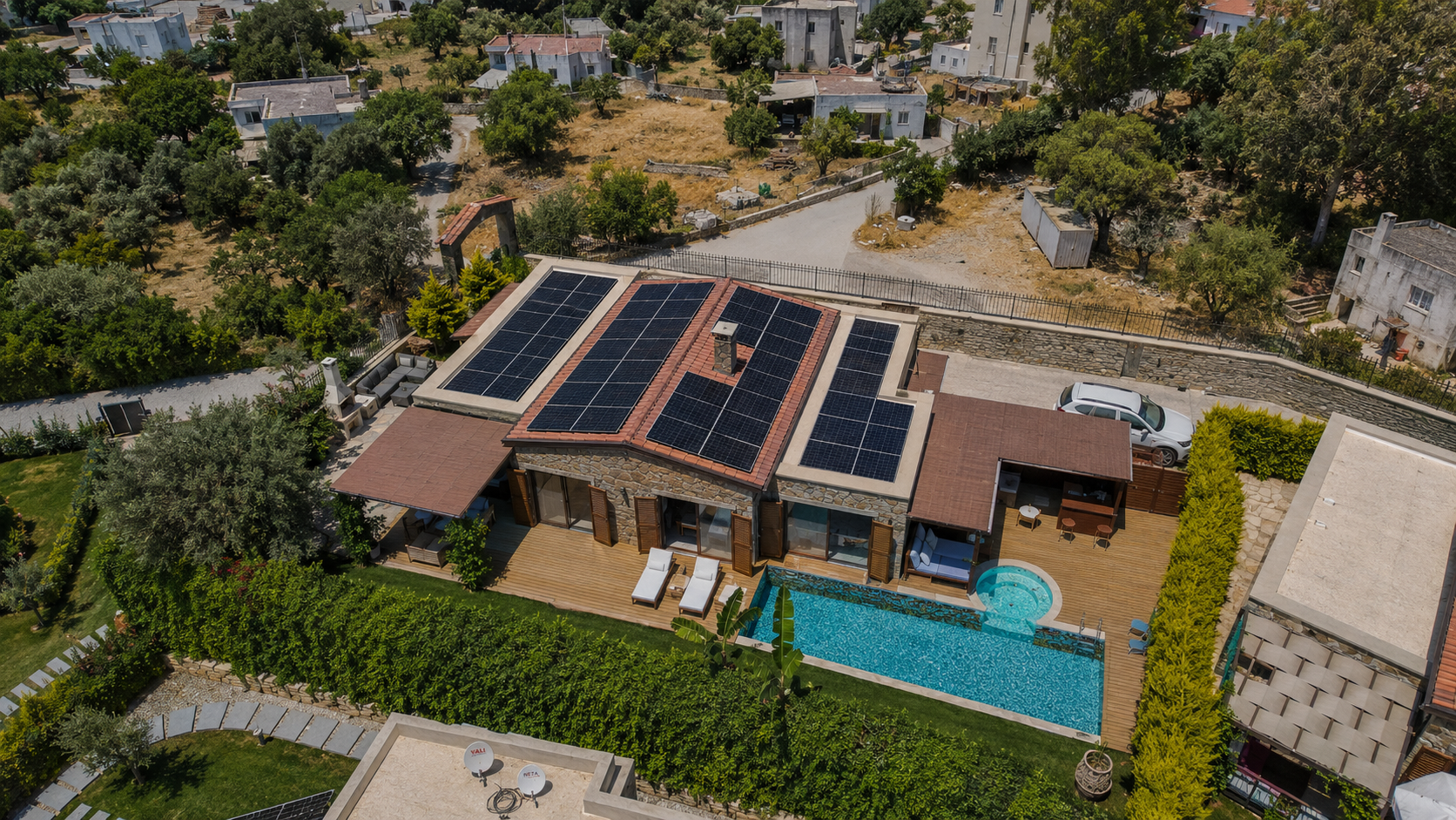 Bodrum çatı GES - güvenli ve estetik çatı güneş paneli kurulumları